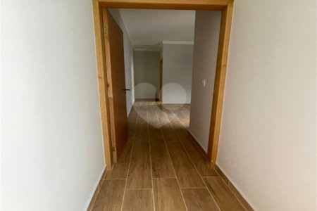 Casa de Vila à venda com 2 quartos, sendo 1 suíte, em Cajuru do Sul, Sorocaba, SP