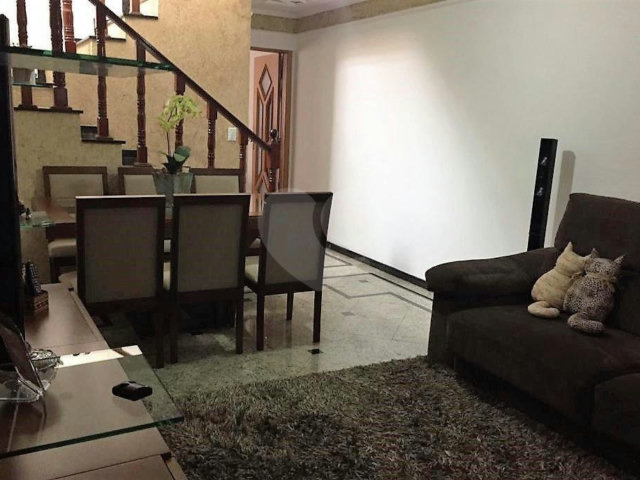 Sobrado à venda com 3 suítes em Vila Milton, Guarulhos, SP