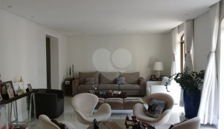 Apartamento à venda com 4 suítes em Santana, São Paulo, SP