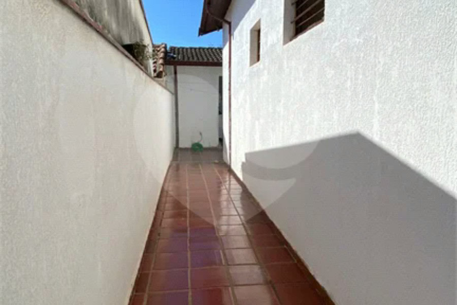 Excelente casa no Jardim Brasilia 3 dormitórios sendo 1 suíte