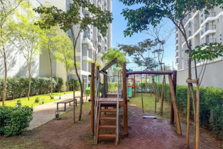 Apartamento à Venda no Condomínio Parque – Lapa 2 Quartos