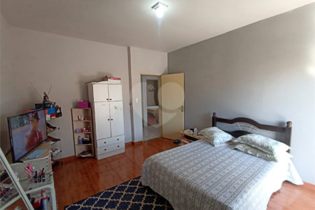 Casa à venda com 3 suítes em Jardim Nova Era, Itapetininga, SP