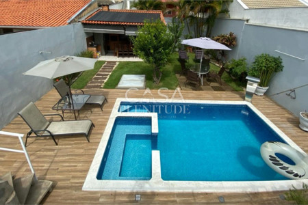 Casa à venda com 3 quartos, sendo 1 suíte,  em Jardim do Sol, Sorocaba, SP
