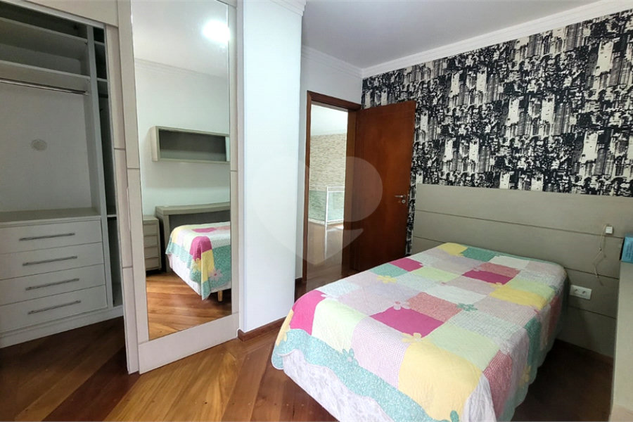 Casa à venda com 4 suítes no condomínio Jardim da Montanha I, Mairiporã - SP