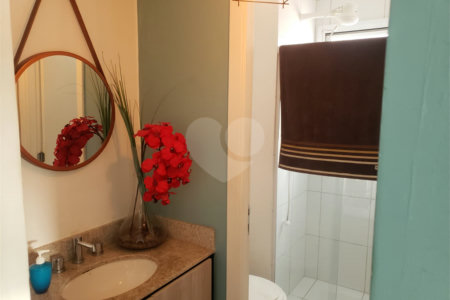 Flat à venda com 2 quartos, sendo 1 suíte,  no Centro, São Bernardo do Campo, SP