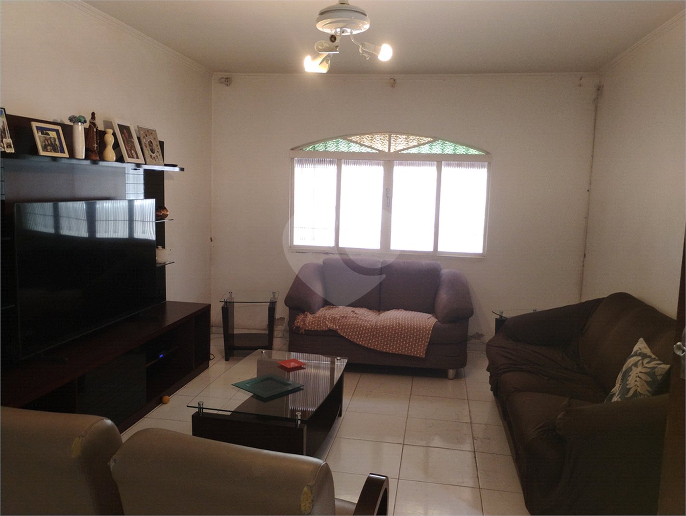 Sobrado à venda com 3 quartos, sendo 1 suíte,  em Vila Nivi, São Paulo, SP