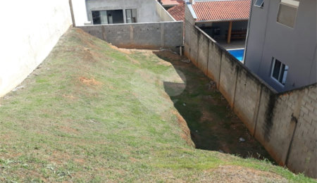 Terreno à venda em Parque Varanguera, São Roque, SP