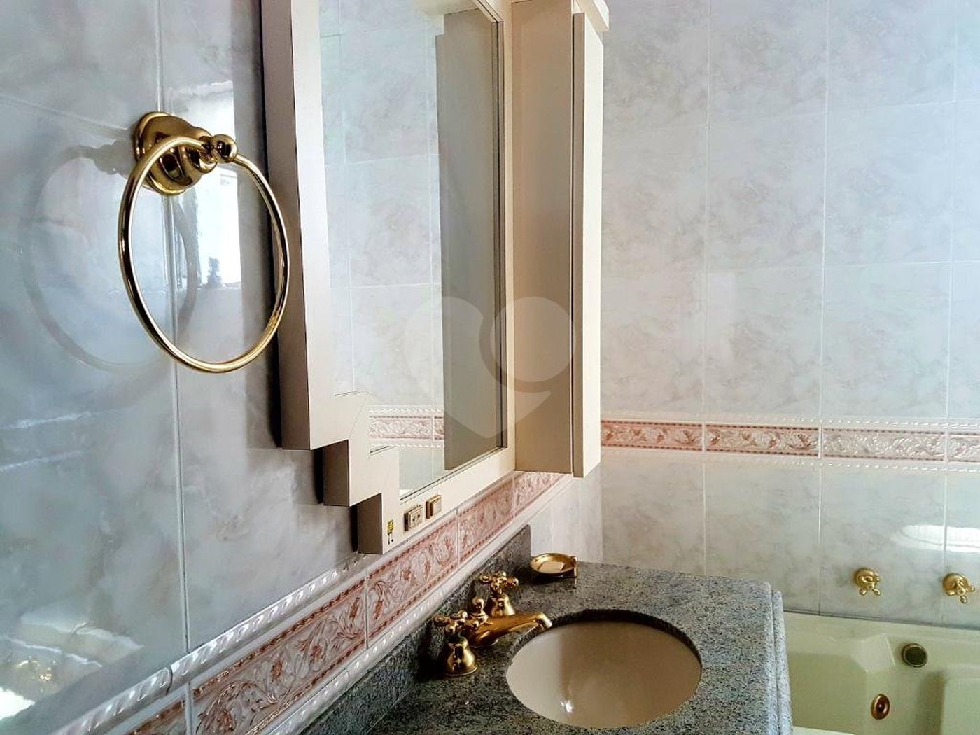 Casa Térrea à venda com 3 quartos, sendo 1 suíte, em Brooklin Velho, São Paulo, SP