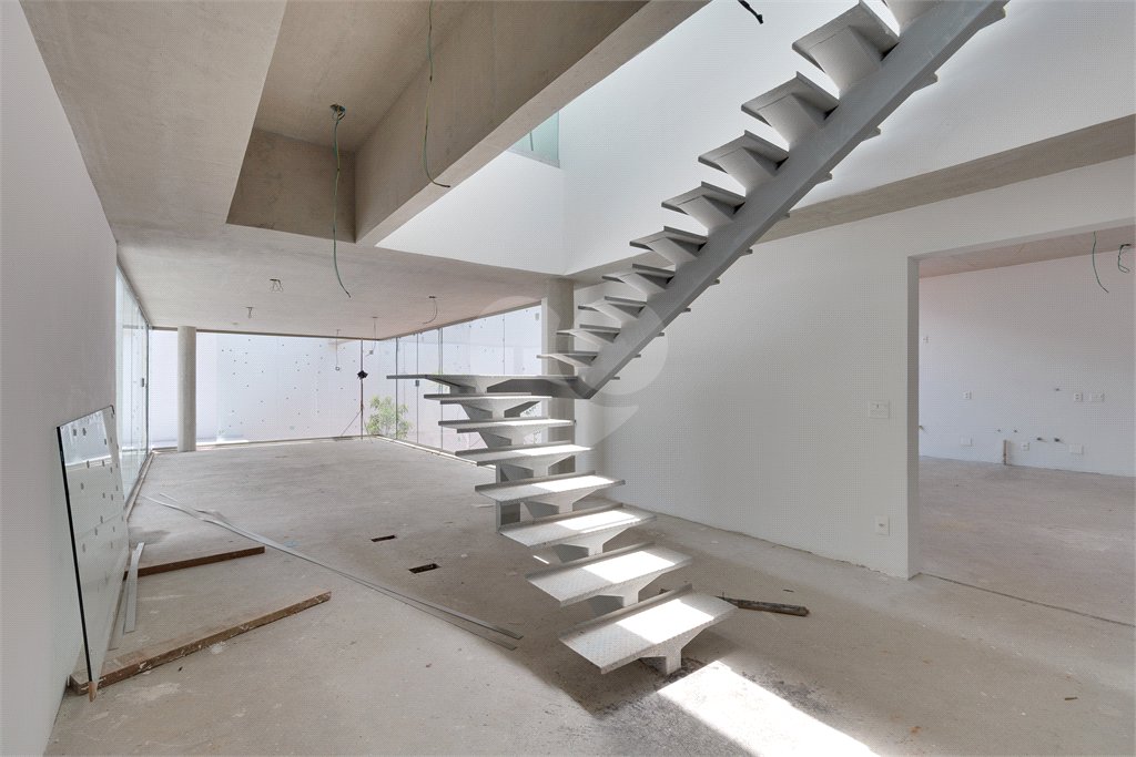 Casa à venda com 3 suítes no condomínio Residencial Heron 140, São Paulo - SP