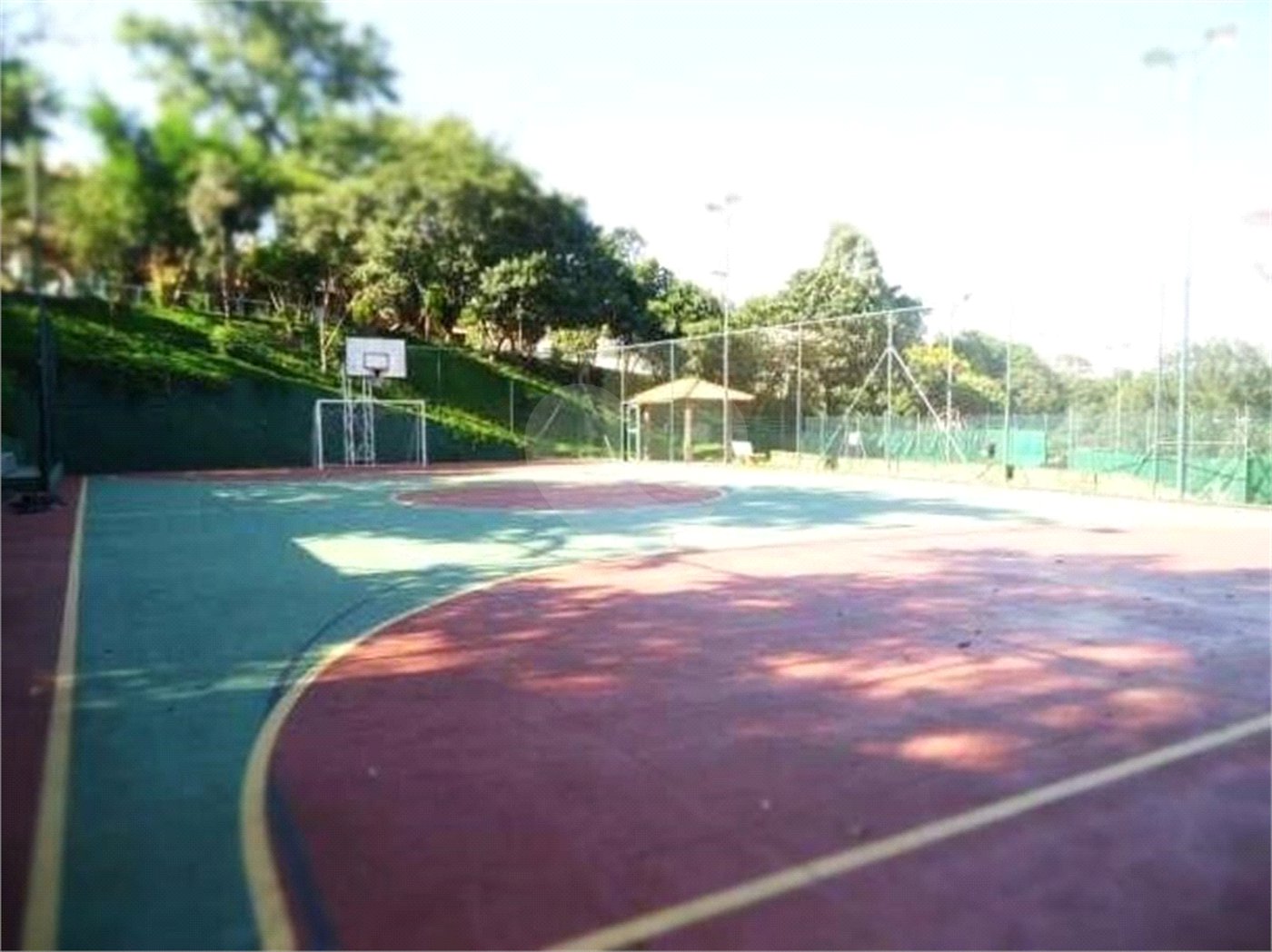 Casa à venda com 3 quartos, sendo 1 suíte, no condomínio Vinhas da Vista Alegre - Lado Café, Vinhedo - SP