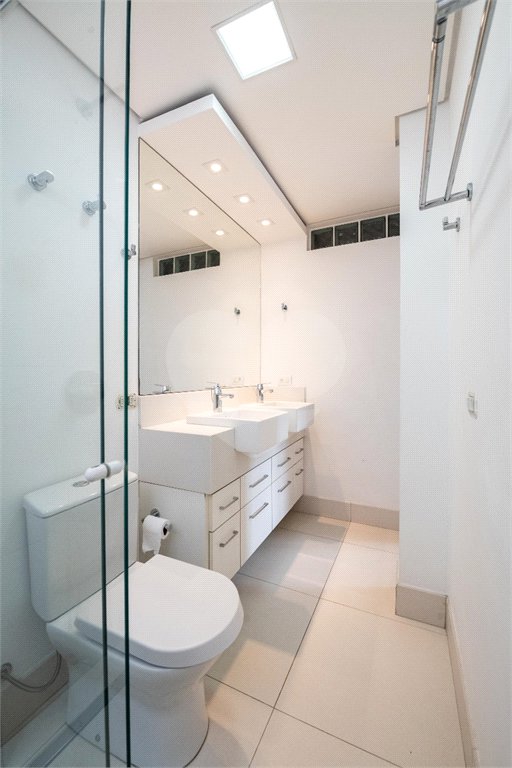Apartamento à venda com 3 quartos, sendo 1 suíte, em Paraíso, São Paulo, SP