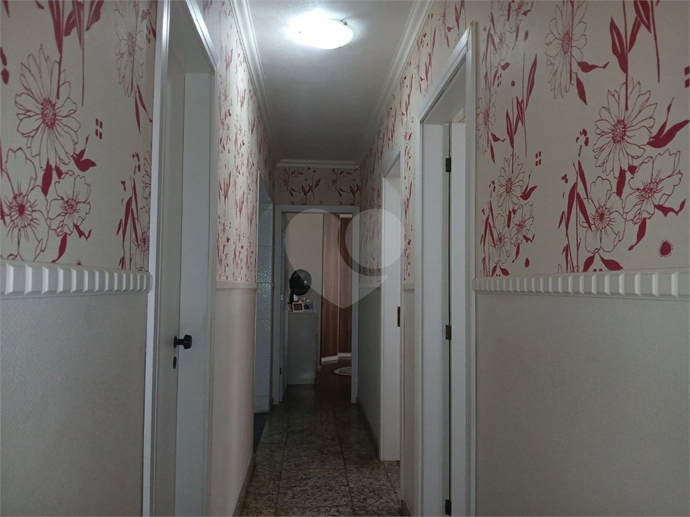 Casa à venda com 3 quartos, sendo 1 suíte,  em Esplanada Mendes Moraes, São Roque, SP