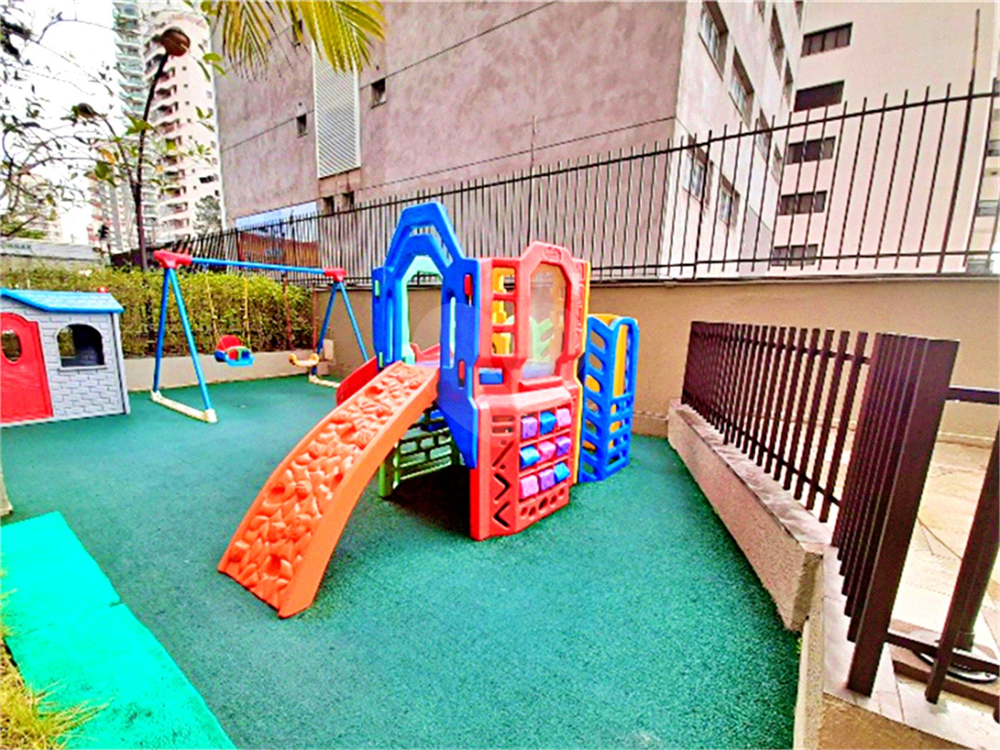 Apartamento à venda com 4 quartos, sendo 3 suítes, em Santana, São Paulo, SP