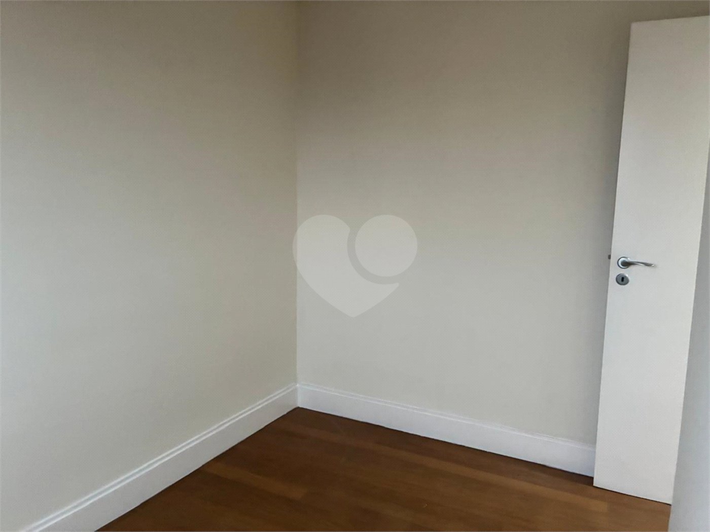 Apartamento à venda com 3 quartos, sendo 1 suíte, em Vila Guilherme, São Paulo, SP