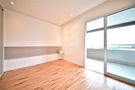 Apartamento à venda com 1 suíte em Parque Industrial Tomas Edson, São Paulo, SP