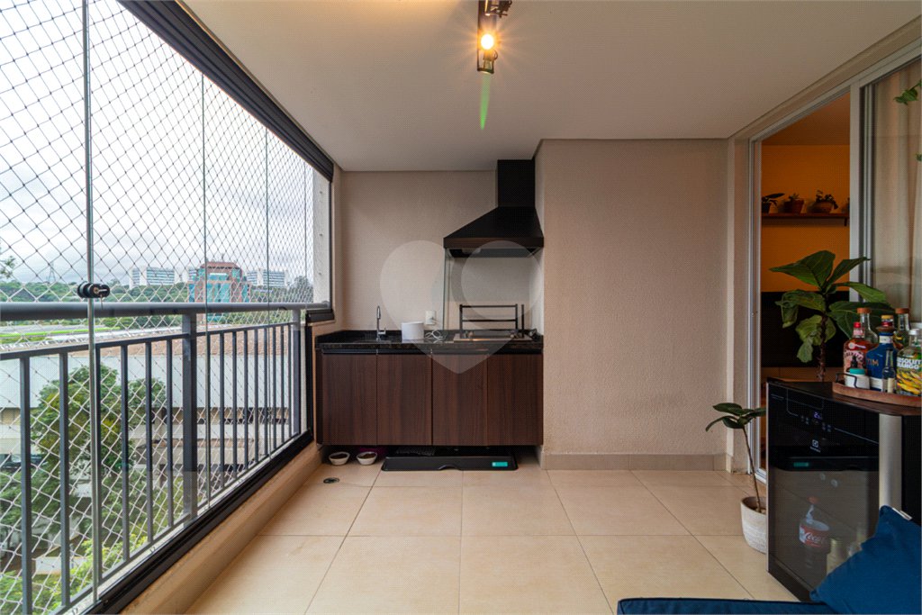Apartamento à venda com 2 quartos, sendo 1 suíte,  em Santo Amaro, São Paulo, SP