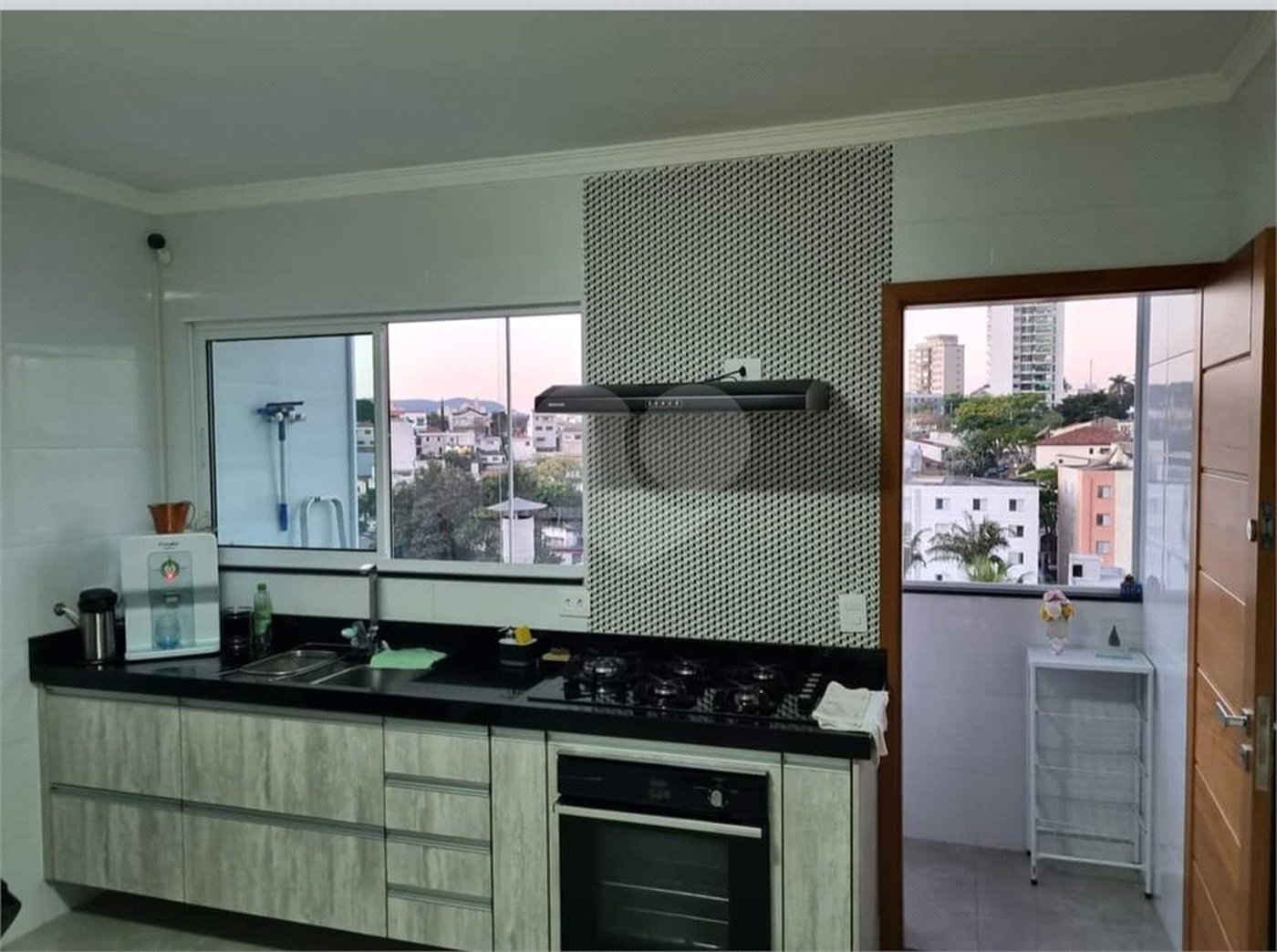 Sobrado à venda com 3 suítes em Água Fria, São Paulo, SP