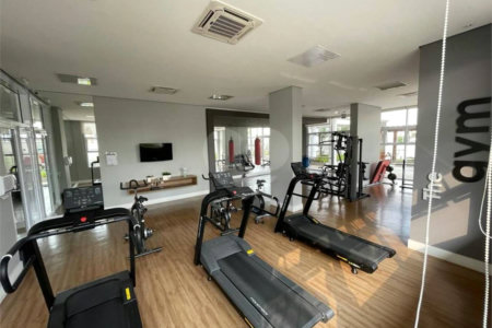 Apartamento à venda com 3 quartos, sendo 1 suíte,  em Vila Gomes Cardim, São Paulo, SP