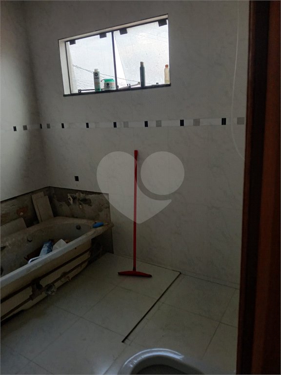 Casa à venda com 4 quartos, sendo 1 suíte, em Vila Romão, Salto, SP