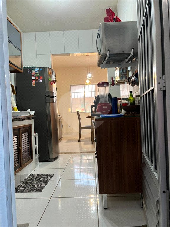 Casa à venda com 2 quartos, sendo 1 suíte,  em Caminho de Búzios, Cabo Frio, RJ