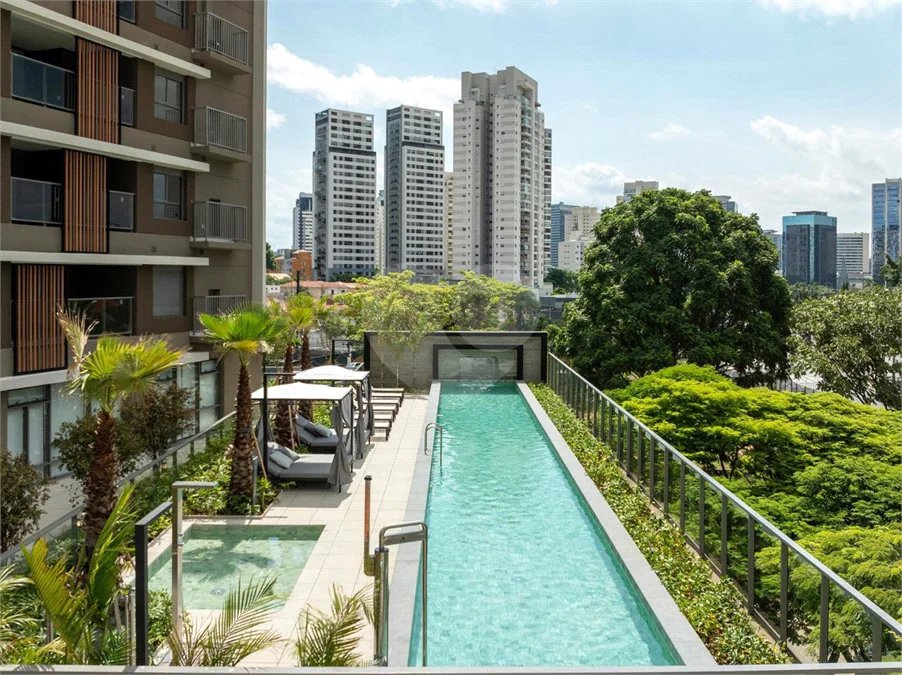 Apartamento à venda com 2 suítes em Brooklin, São Paulo, SP