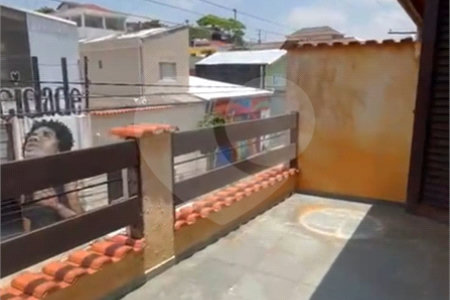 Casa à venda com 3 suítes em Vila Romana, São Paulo, SP