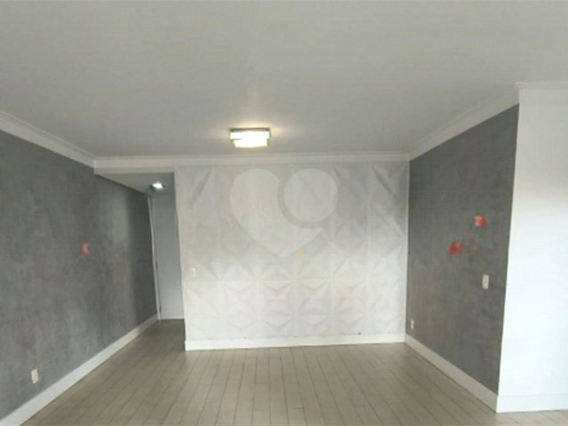Apartamento à venda com 3 quartos, sendo 2 suítes,  em Santana, São Paulo, SP