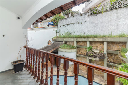 Sobrado à venda com 4 quartos, sendo 2 suítes, em Jardim Franca, São Paulo, SP