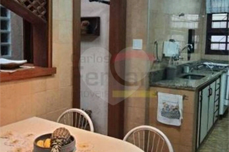 Sobrado à venda com 3 quartos em Tremembé, São Paulo, SP