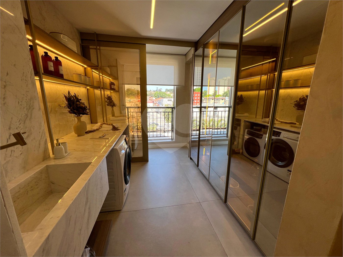 Apartamento à venda com 3 suítes em Vila Mascote, São Paulo, SP