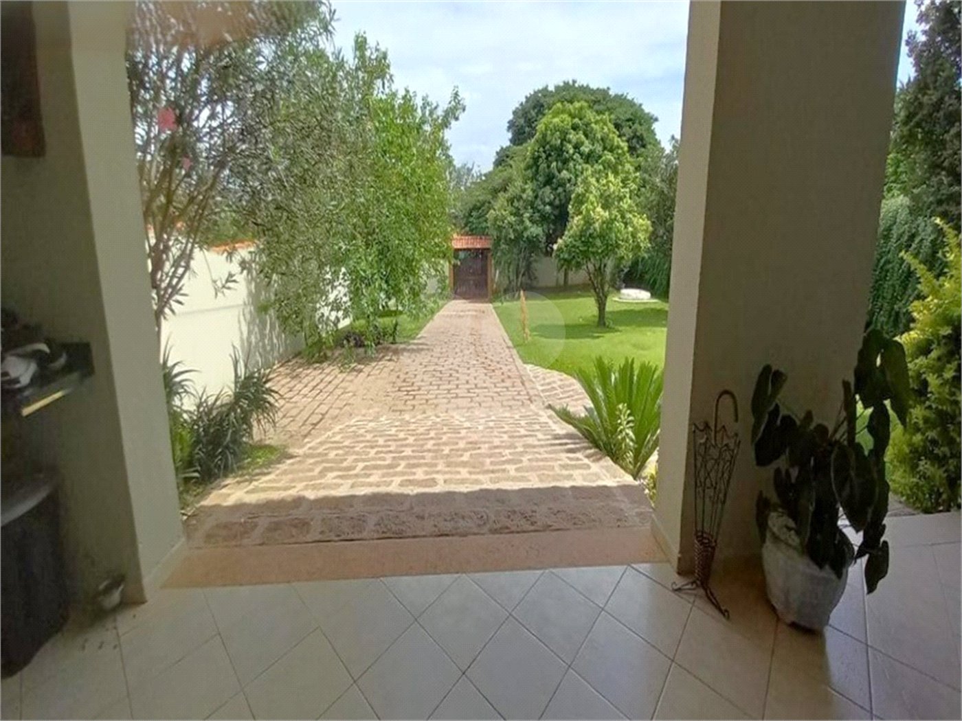 Casa à venda com 3 suítes no condomínio Acmti - Colinas do Mosteiro, Terras de Itaici e Recanto dos Pássaros, Indaiatuba - SP