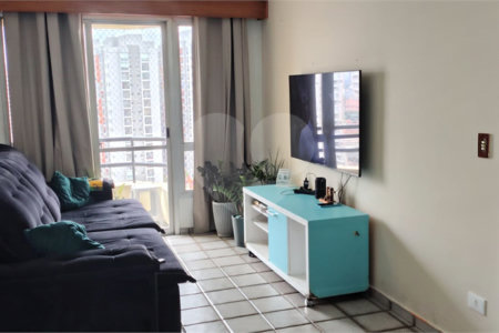 Apartamento à venda com 3 quartos, sendo 1 suíte, em Campo Grande, São Paulo, SP