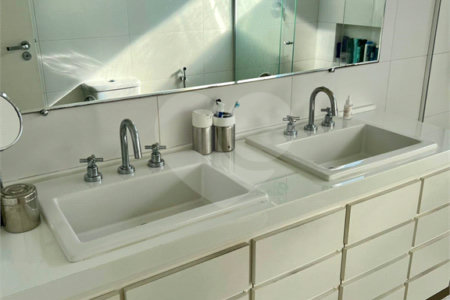 Apartamento à venda com 3 quartos, sendo 2 suítes,  em Vila Suzana, São Paulo, SP
