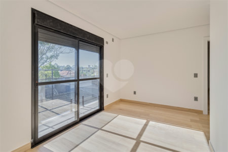 Casa à venda com 4 suítes no condomínio Villa Suiça, São Paulo - SP