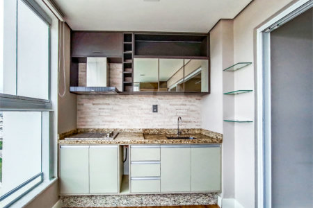 Apartamento à venda com 3 quartos, sendo 1 suíte, em Parque Campolim, Sorocaba, SP
