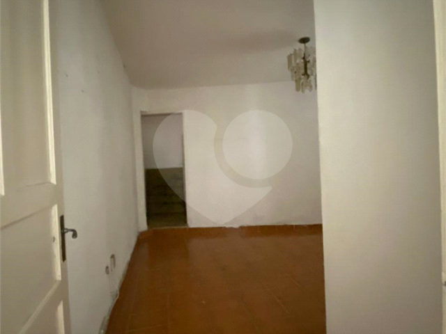 Casa à venda com 2 quartos em Santana, São Paulo, SP