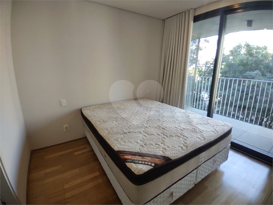 Apartamento à venda ou para alugar com 1 suíte em Jardim das Bandeiras, São Paulo, SP