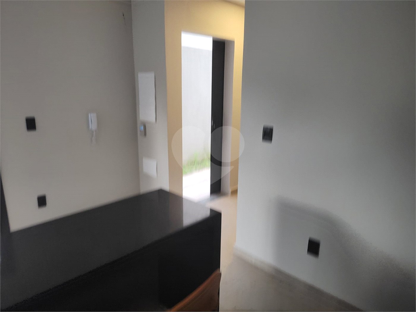 Casa à venda com 2 suítes no condomínio Vue 26, Atibaia - SP
