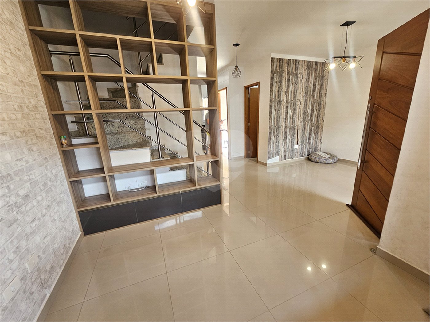 Sobrado à venda com 3 quartos, sendo 1 suíte,  em Vila Nivi, São Paulo, SP