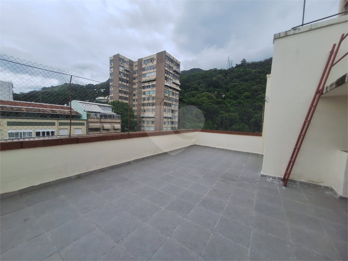 Apartamento à venda com 2 quartos, sendo 1 suíte,  em Tijuca, Rio de Janeiro, RJ