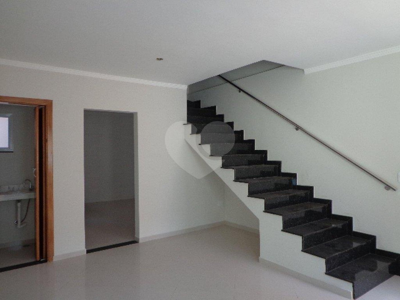 Sobrado à venda com 3 quartos, sendo 1 suíte, em Água Fria, São Paulo, SP