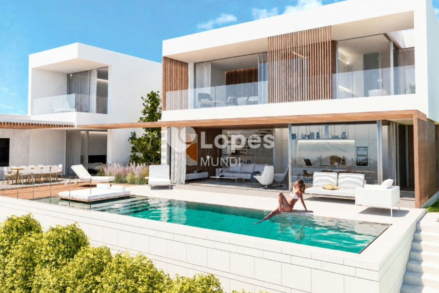 Casa com 4 quartos à venda em Lagos, Algarve, Portugal – Piscinas e jardim mediterrânico