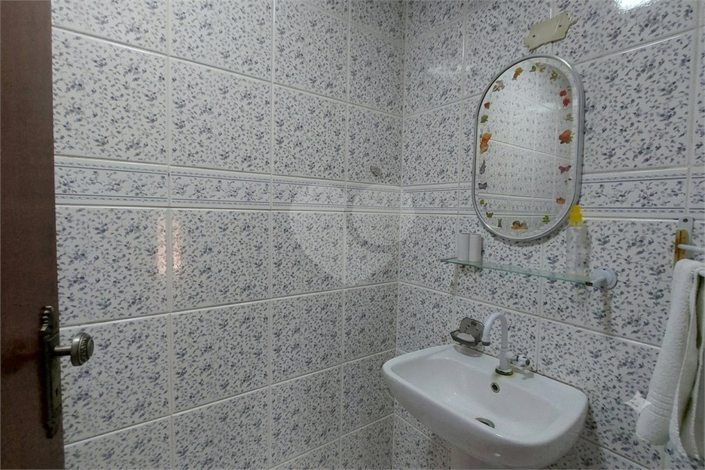 Sobrado à venda com 5 quartos, sendo 2 suítes, em Jardim do Mar, São Bernardo do Campo, SP