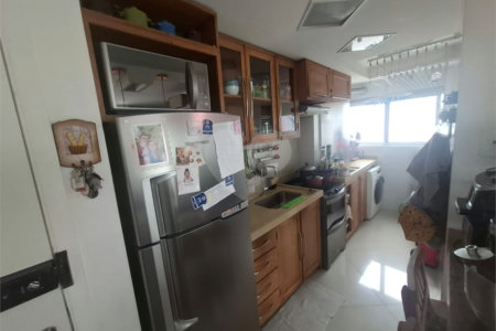 Apartamento à venda com 3 quartos, sendo 1 suíte,  em Jaguaré, São Paulo, SP
