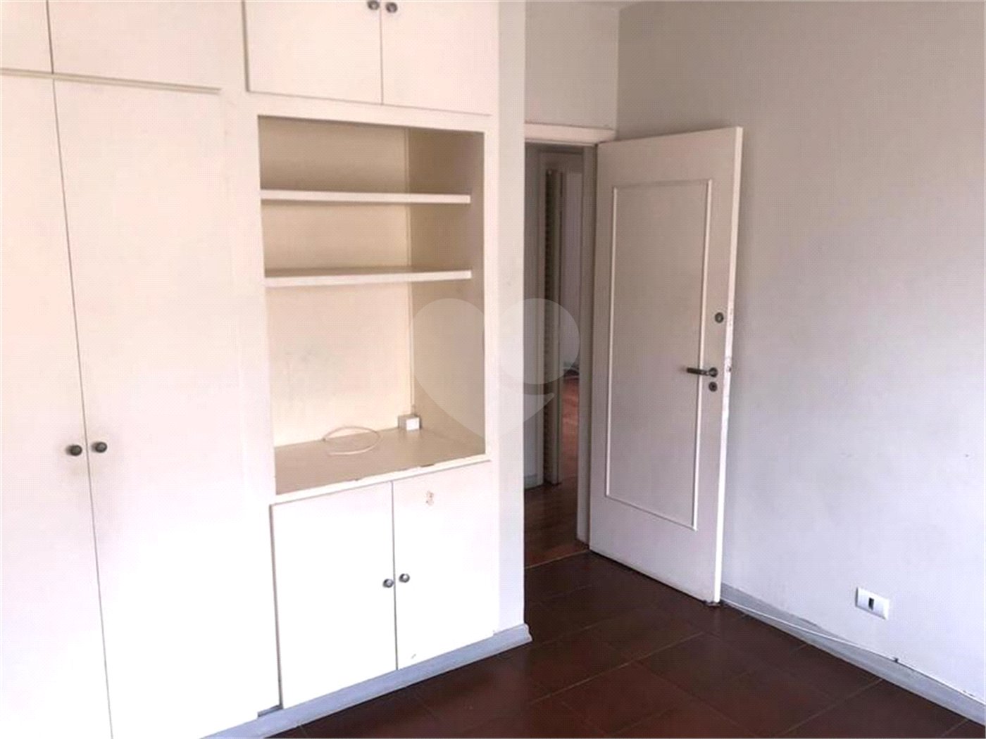 Apartamento à venda com 3 quartos, sendo 1 suíte, em Jardim Paulista, São Paulo, SP