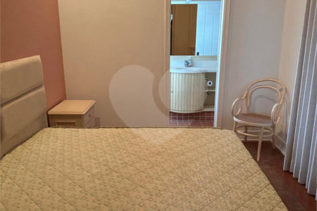 Sobrado à venda com 7 quartos, sendo 6 suítes, em Jurerê Internacional, Florianópolis, SC