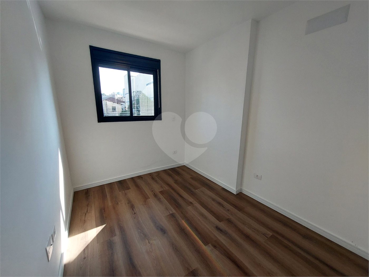 Apartamento à venda com 2 quartos, sendo 1 suíte, em Vila Moreira, Guarulhos, SP
