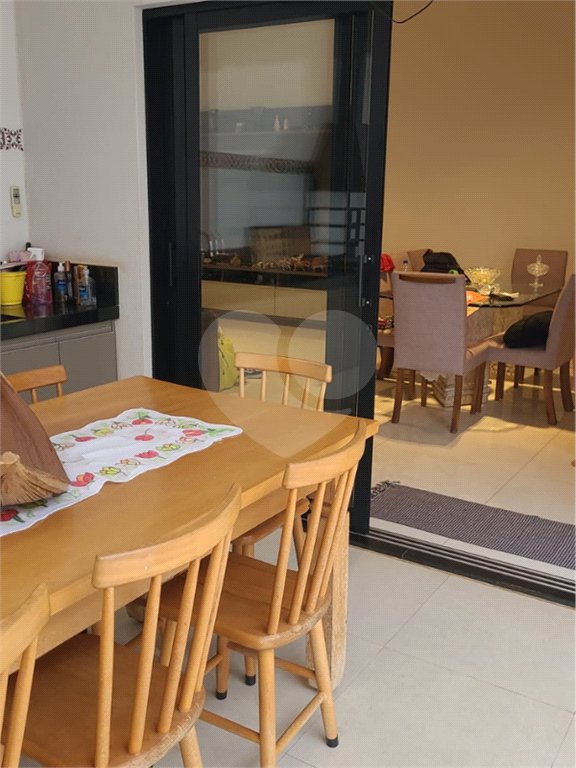 Casa à venda com 3 suítes no condomínio Real Park - Paulínia, Paulínia - SP