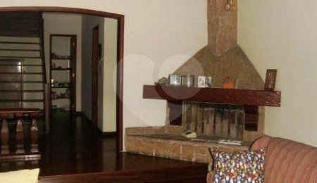 Sobrado à venda com 3 quartos, sendo 2 suítes,  em Jardim Virginia Bianca, São Paulo, SP