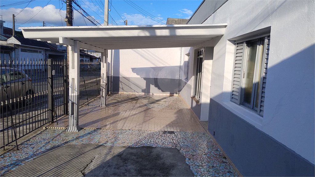 Casa à venda com 5 quartos, sendo 2 suítes,  em Jardim Santa Carolina, Mogi das Cruzes, SP